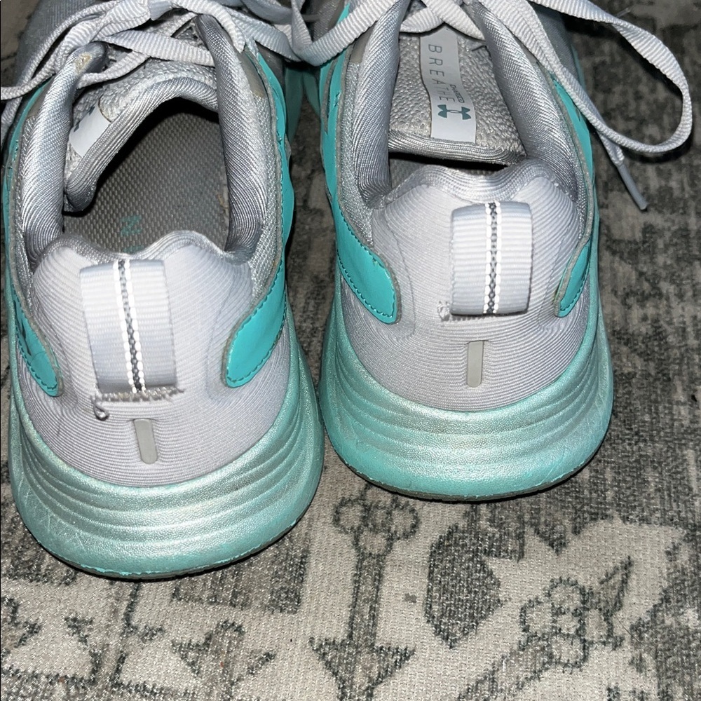 Under Armour Women's Charged Breathe TR 2 Training Shoes size 7.5 - Picture 9 of 10